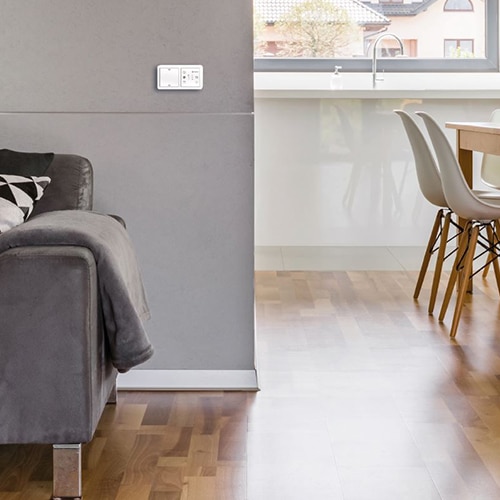 Aereco LAD light Steuerung Advanced in der Wand verbaut